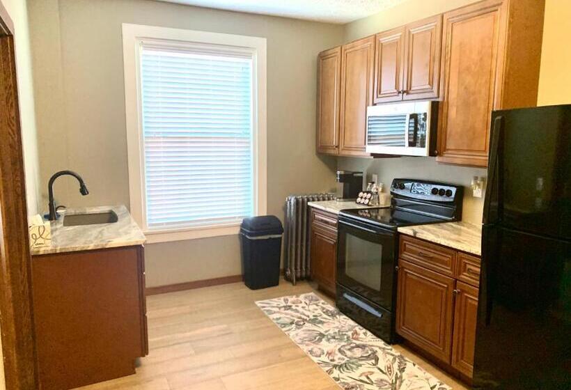 Standardzimmer, Naples