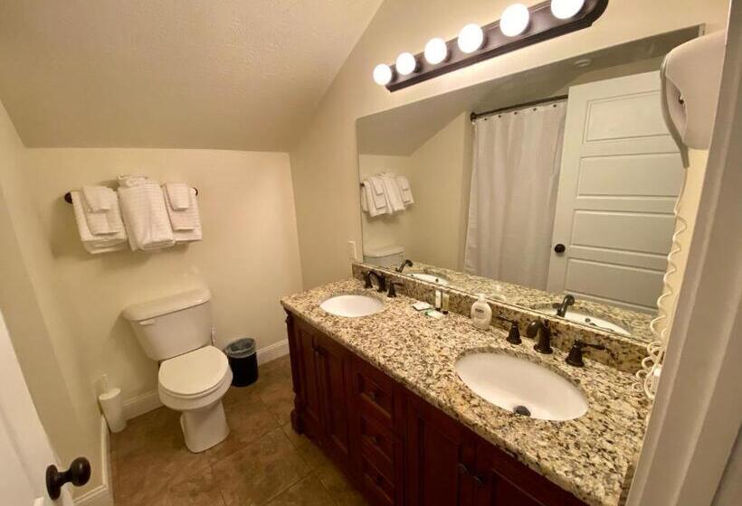 디럭스 룸, Twin Lakes Creamery, Grill & Inn