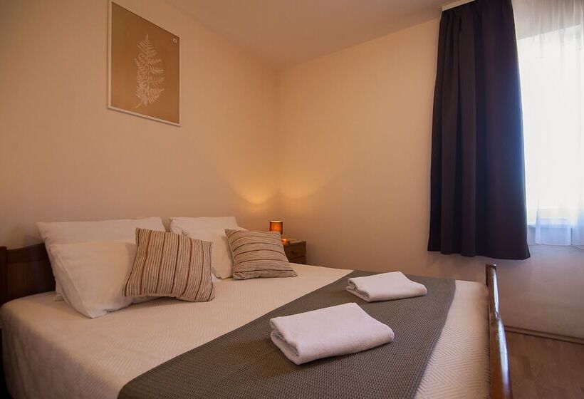 آپارتمان کلاسیک 1 خوابه, Villa Dzamonja