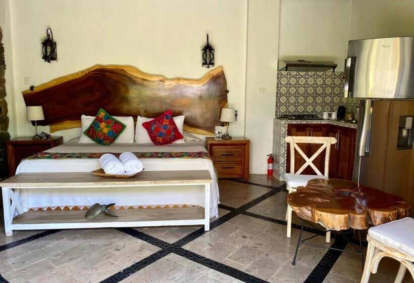 Люкс Вид на Сад, Casa Miura Hotel Boutique