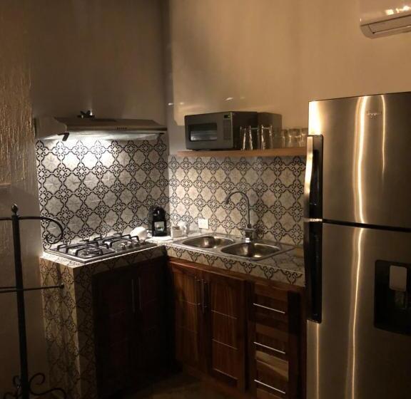 Люкс Вид на Сад, Casa Miura Hotel Boutique