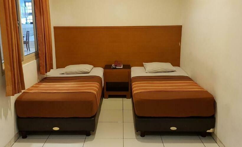 חדר דלוקס, Dequr Jakarta Kota