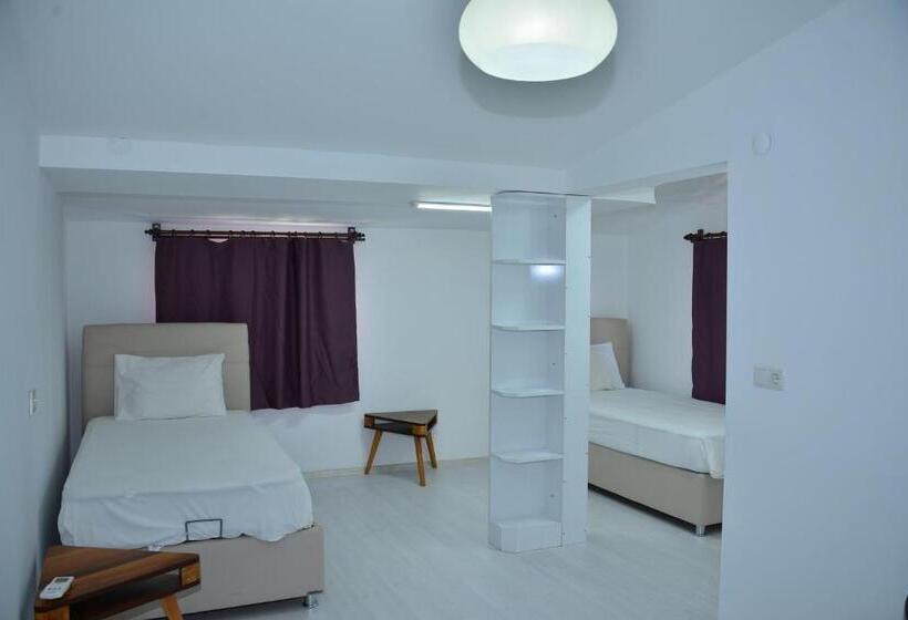 ２ベッドスイートルーム, Aquarius