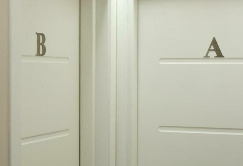 스탠다드 발코니 룸, Brichett Deluxe Rooms