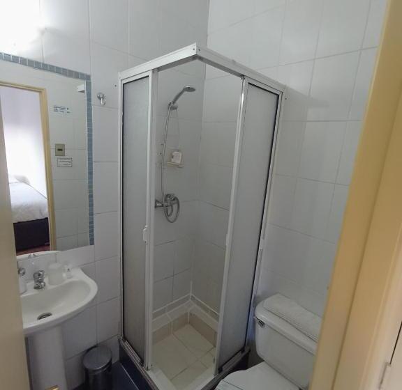 标准单人间, Hostal Alcala