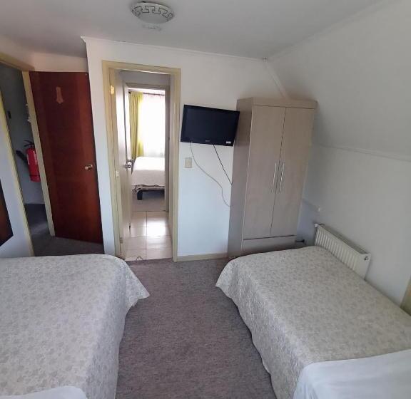 Семейный Номер, Hostal Alcala