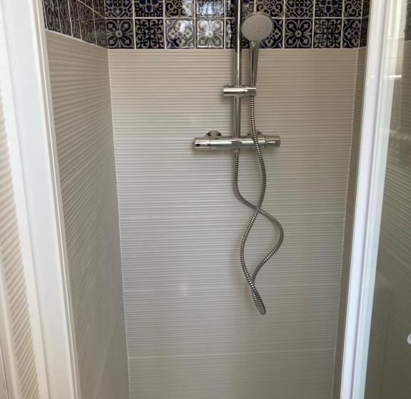 شقة غرفة واحدة مزودة بتراس, Maison Graciateguy