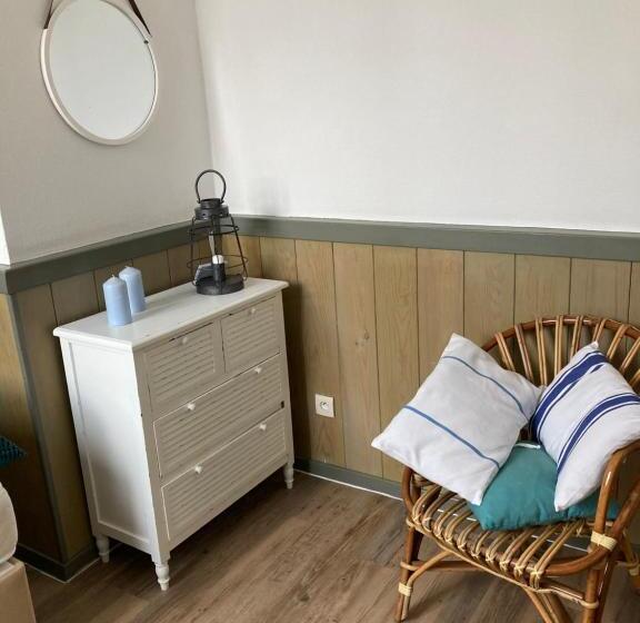 شقة غرفة واحدة مزودة بتراس, Maison Graciateguy