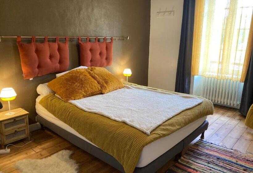 شقة غرفتين, Maison Graciateguy