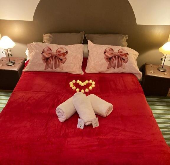 غرفة عائلية مطلّة علي الجبل, Maison Graciateguy