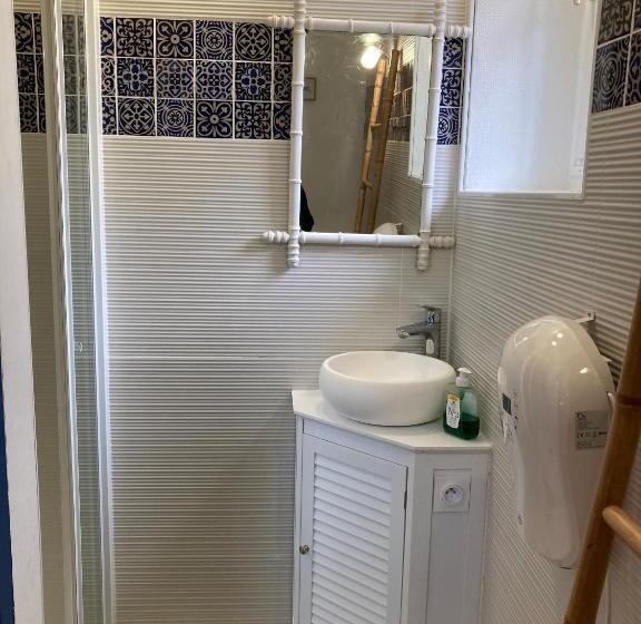 غرفة قياسية مطلة على الجبل, Maison Graciateguy