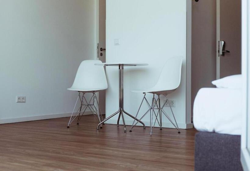 エコノミールーム, Das Loft Apartments