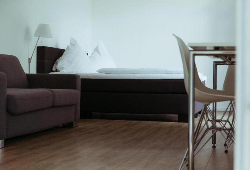 ファミリールーム, Das Loft Apartments