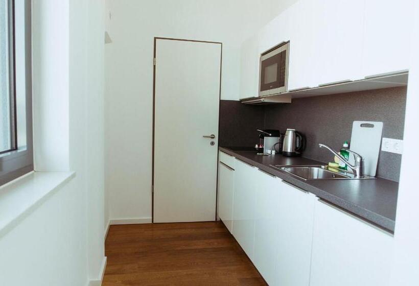 ファミリールーム, Das Loft Apartments