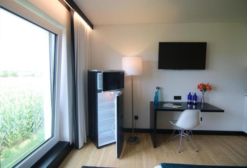 اتاق استاندارد, Fü Hotel By Wmm Hotels
