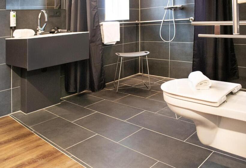 Quarto Standard Individual para Deficientes, Fü Hotel By Wmm Hotels