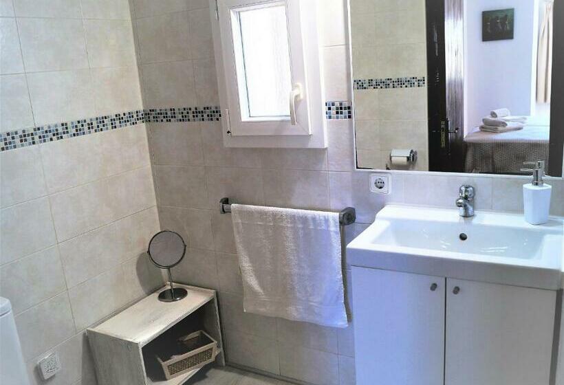 Havuz Manzaralı 1 Yatak Odalı Daire, Bungalow Playa D Or, 2