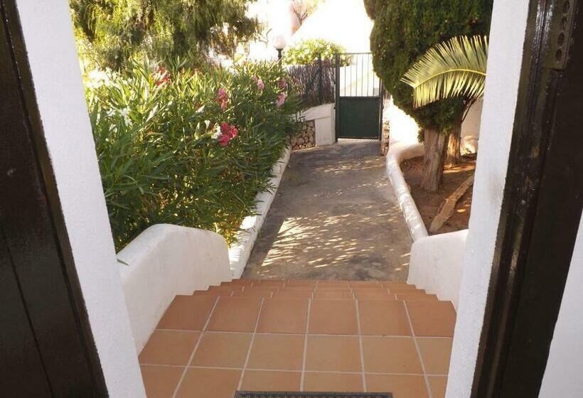 Havuz Manzaralı 1 Yatak Odalı Daire, Bungalow Playa D Or, 2