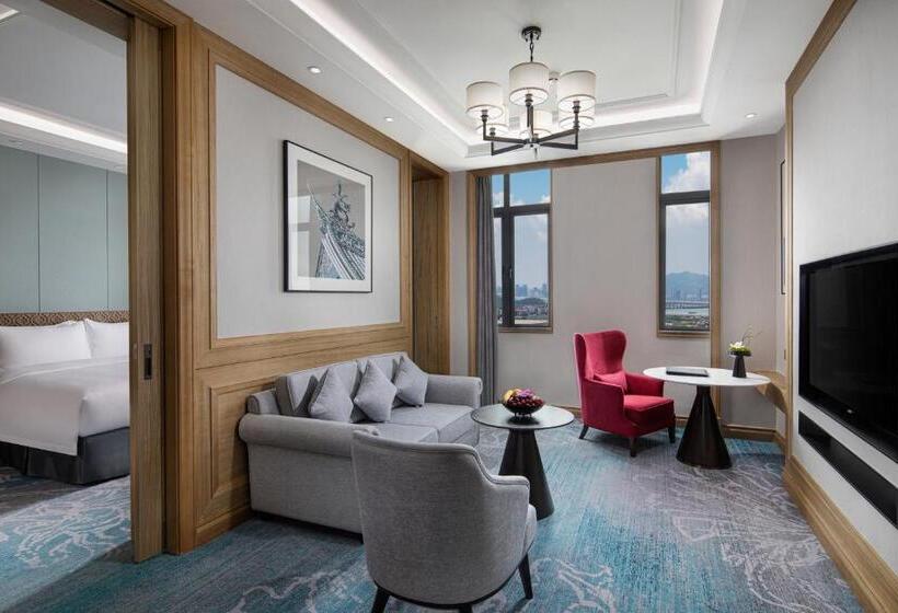 Suite Deluxe, C&d Hotel,xiamen Xiang An Late Check Out & Free Welcome Snacks