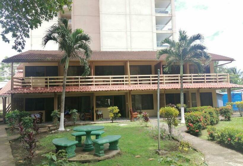 اتاق استاندارد سه نفره, Centro Vacacional Bancosta