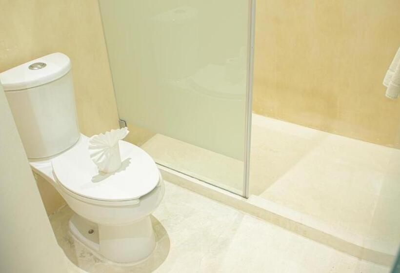 四人豪华间, Moonshine Tulum Hotel & Hostel