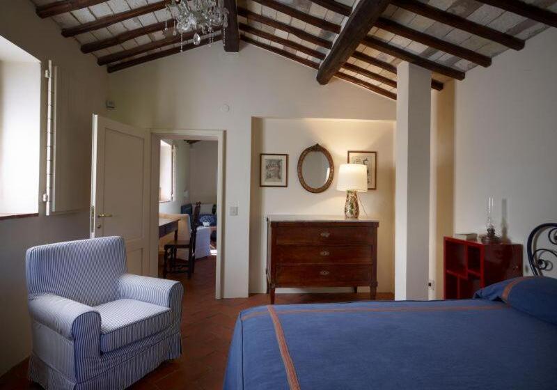 스탠다드 트리플 룸, Montauto Suites