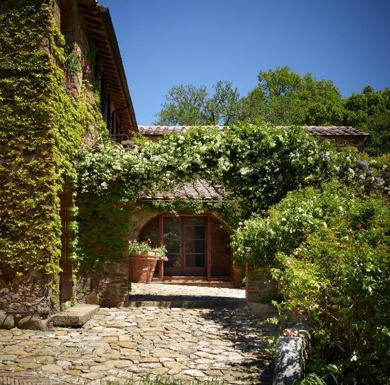 패밀리 룸, Montauto Suites