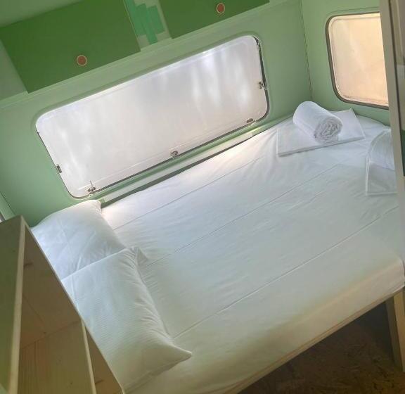 اتاق استاندارد, Hostel Trobenta In Oblak