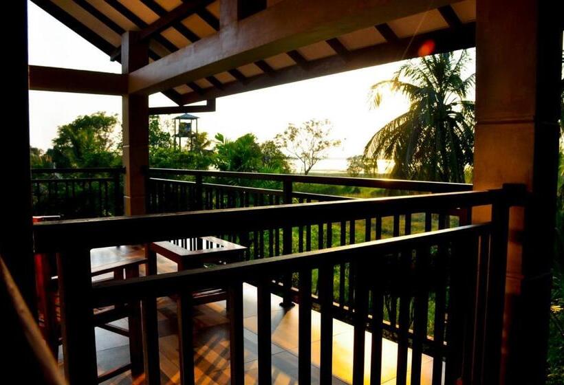 غرفة عائلية, Super King Star Holiday Resort