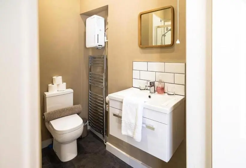 اتاق لوکس, Sleepy Puffin Guest House