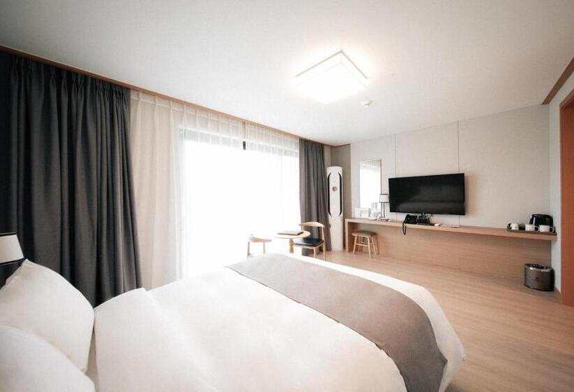 Quarto Familiar Deluxe, The N Resort Hotel&spa Yangyang