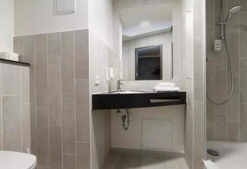 اتاق استاندارد, B&B Hotel Berlin City West