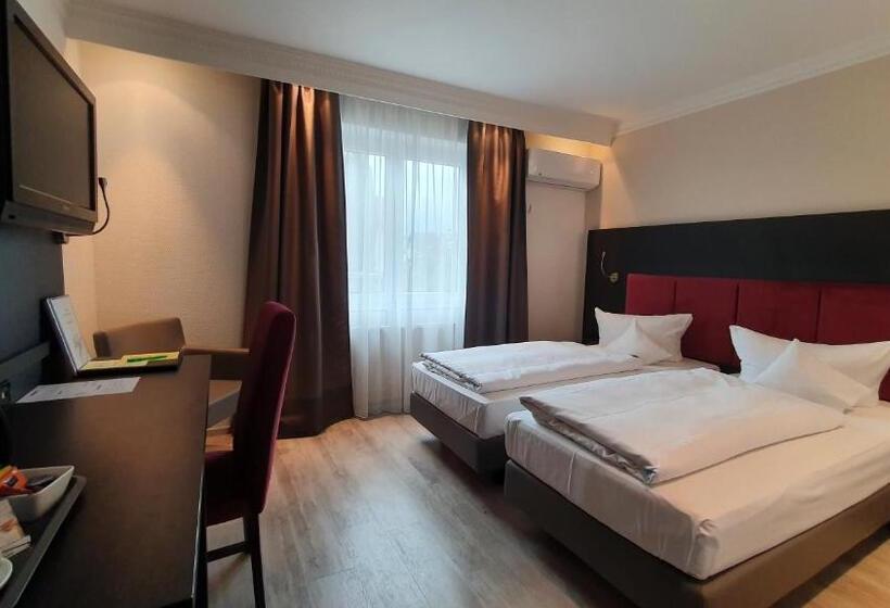 Quarto Estandar, Astralis Hotel Domizil