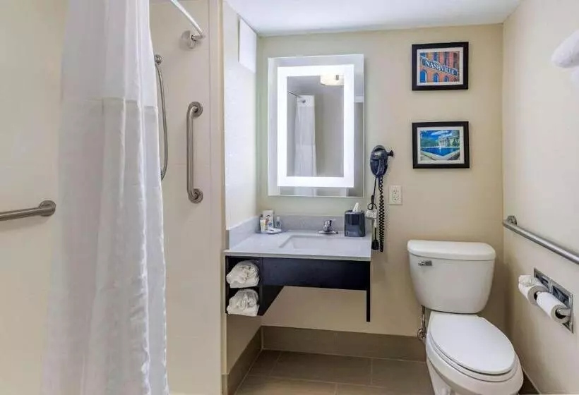 اتاق استاندارد, Comfort Inn Nashville Opryland Area