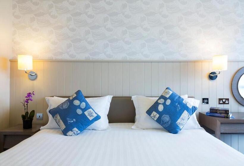 اتاق استاندارد با بالکن و چشم‌انداز دریا, Golden Sands