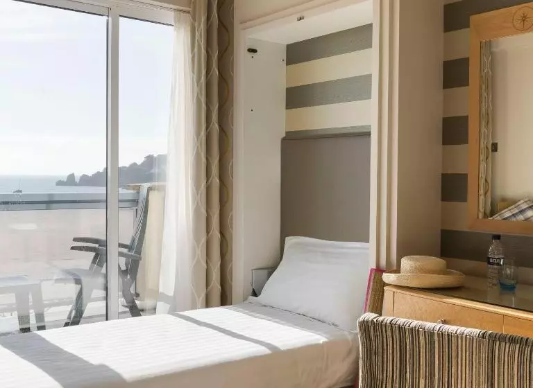 Triple Room Sea View, Golden Sands