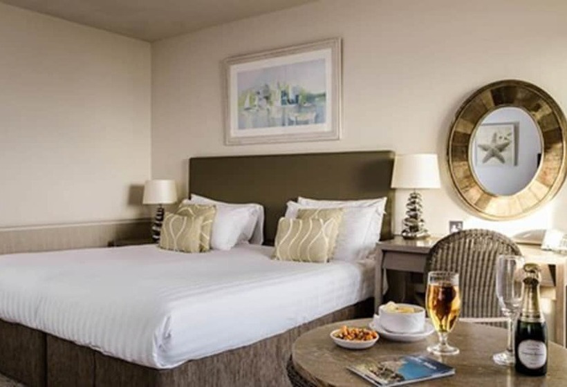 اتاق سوپریور با چشم‌انداز دریا, Golden Sands