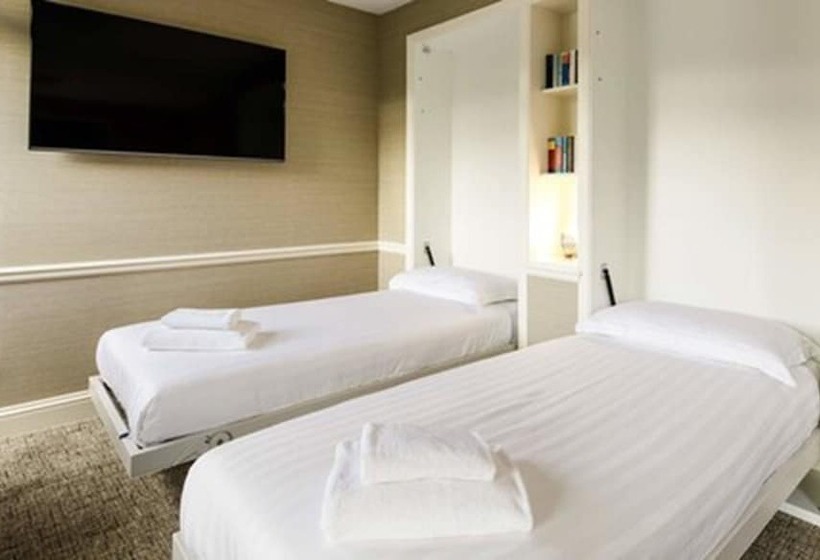 اتاق سوپریور خانوادگی, Golden Sands