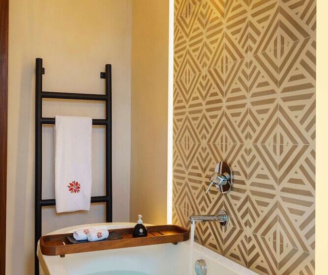 Полулюкс, Hacienda Xcanatun, Angsana Heritage Collection