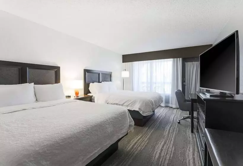 ２ダブルベッドのスタンダードルーム, Hampton Inn Ft. Walton Beach