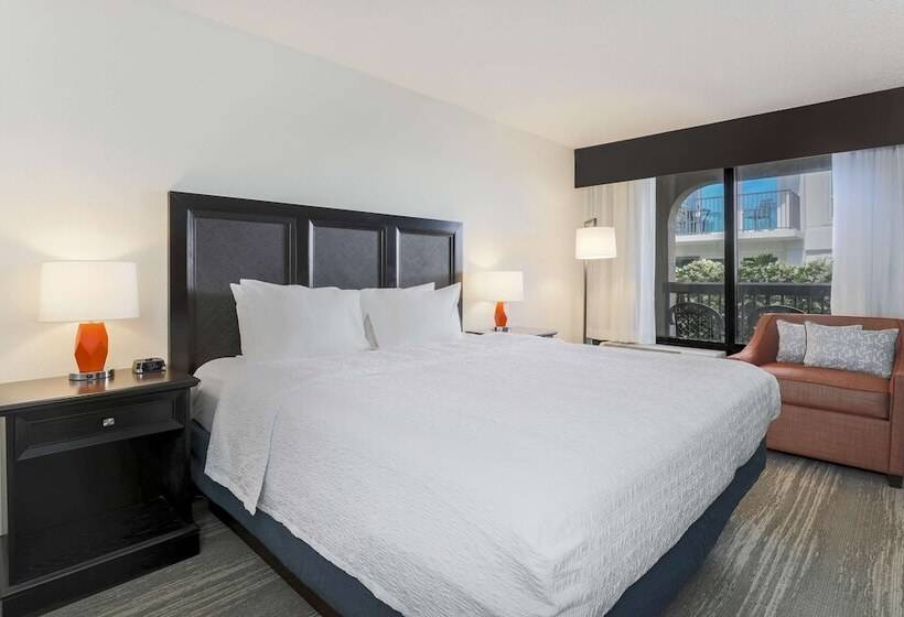 Quarto Estandar Cama King, Hampton Inn Ft. Walton Beach