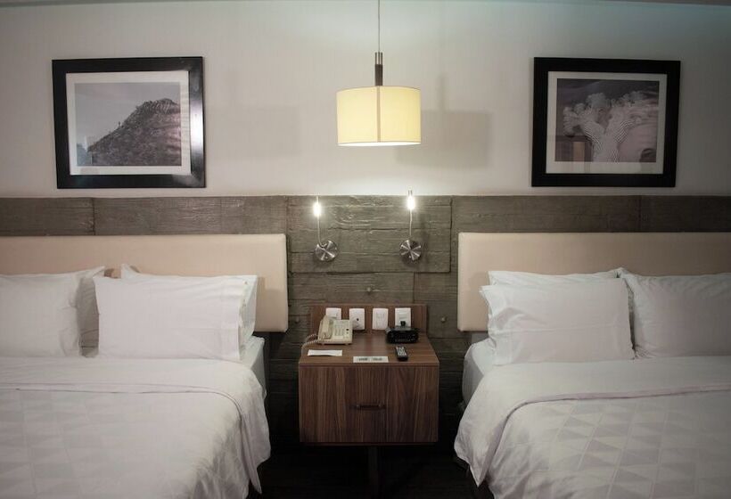 스탠다드 룸 더블 침대 2개, Voco Hermosillo, An Ihg