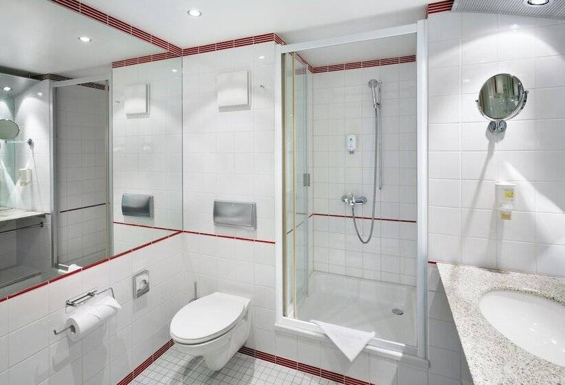 غرفة عائلية, Kongresshotel Potsdam Am Templiner See