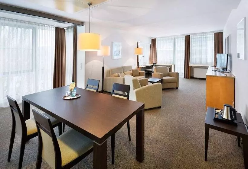 Familienzimmer, Kongresshotel Potsdam Am Templiner See