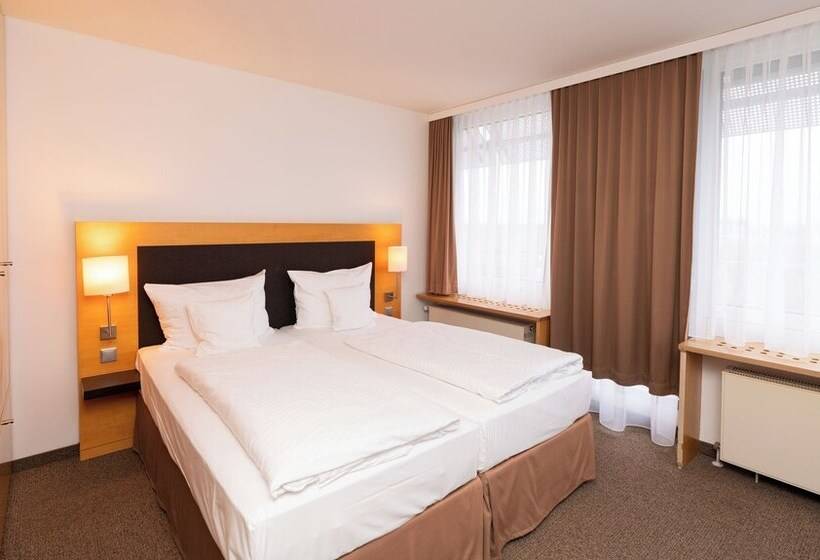 패밀리 룸, Kongresshotel Potsdam Am Templiner See