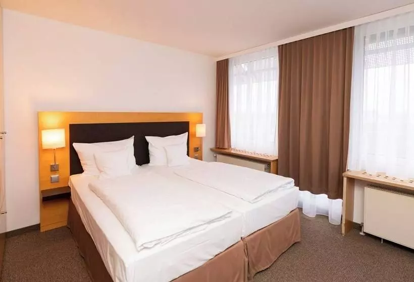 Familienzimmer, Kongresshotel Potsdam Am Templiner See