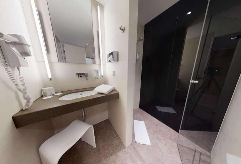 غرفة بريميوم, Kongresshotel Potsdam Am Templiner See