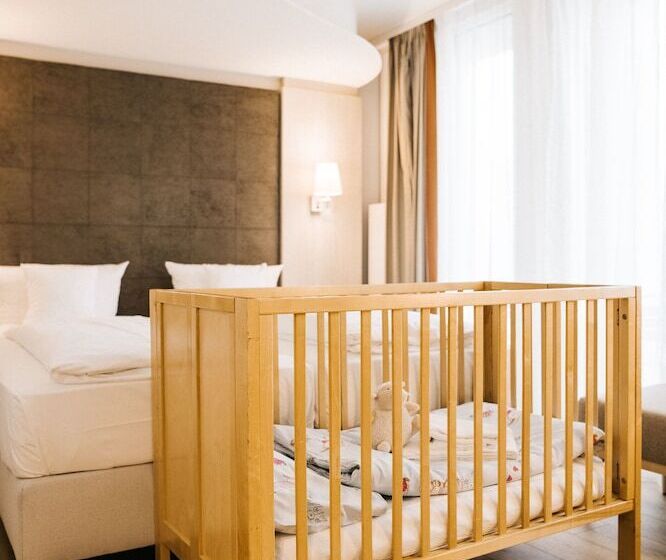 غرفة بريميوم, Kongresshotel Potsdam Am Templiner See