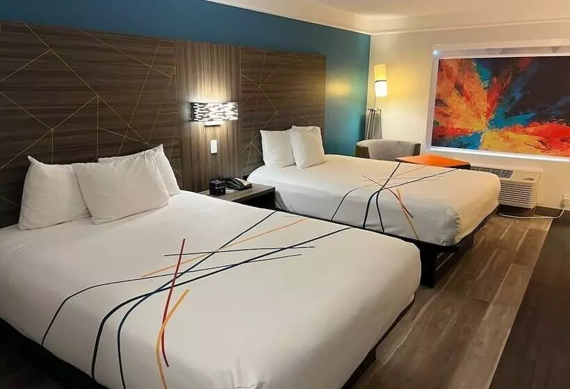 デラックスルーム, La Quinta By Wyndham Okc North   Quail Springs