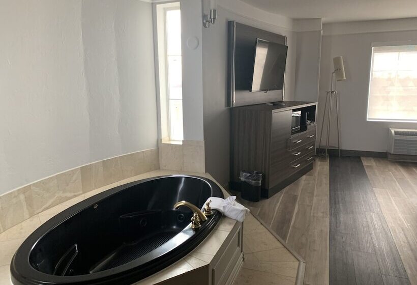Президентский Люкс, La Quinta By Wyndham Okc North   Quail Springs